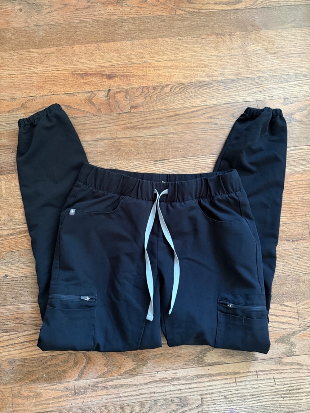 Figs Black Scrub Pants with Light Gray Logo Tag Sz XS
